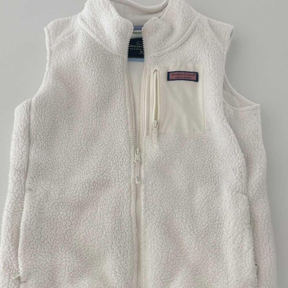 Vineyard vines girls white fleece vest size medium 10/12